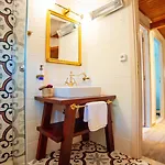 Villa Spitaki