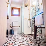Spitaki Villa